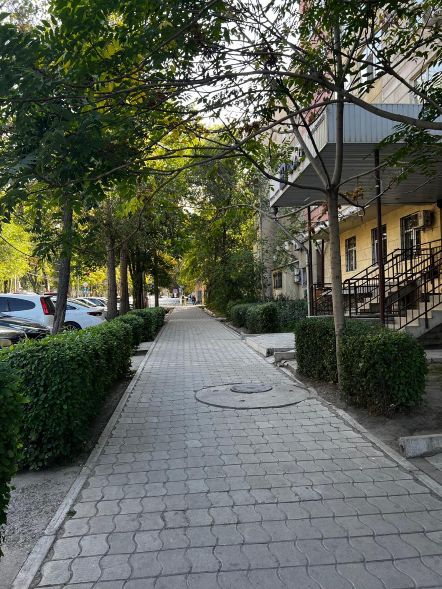 Hyat Apartment Bishkek Exterior photo
